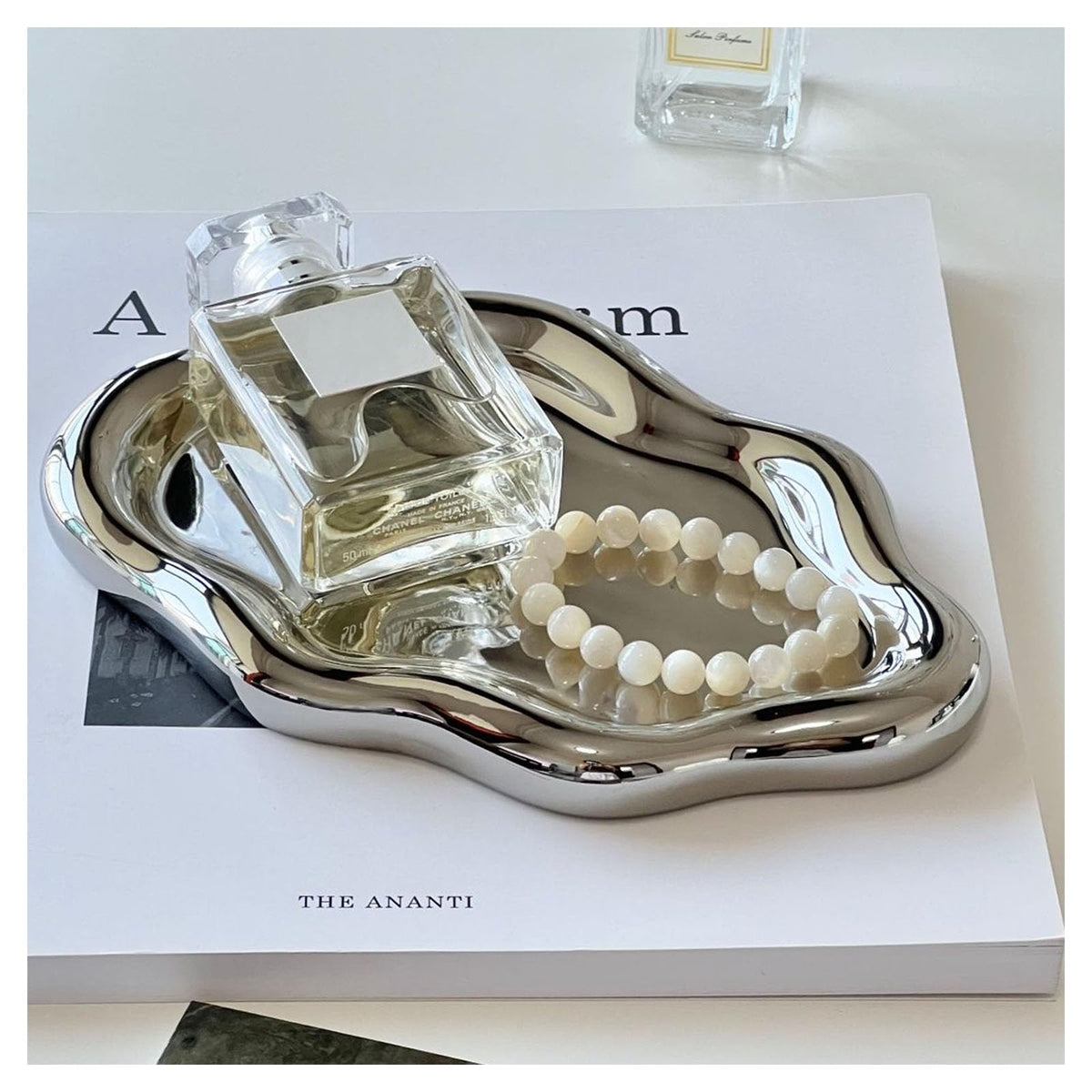 Small Jewelry Dish for Women, Gifts for Mom, Ceramic Jewlery Tray Ring Holder, Vanity Ring Dish Cute Cloud Tray, Nightstand Decor Trinket Bowl for Earrings, Perfume, Keys, White Jewelry Plate
